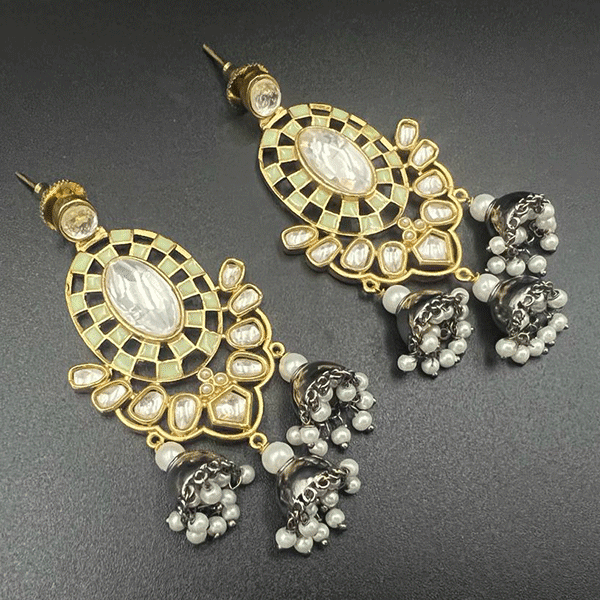 Kundan collection earring (521543)