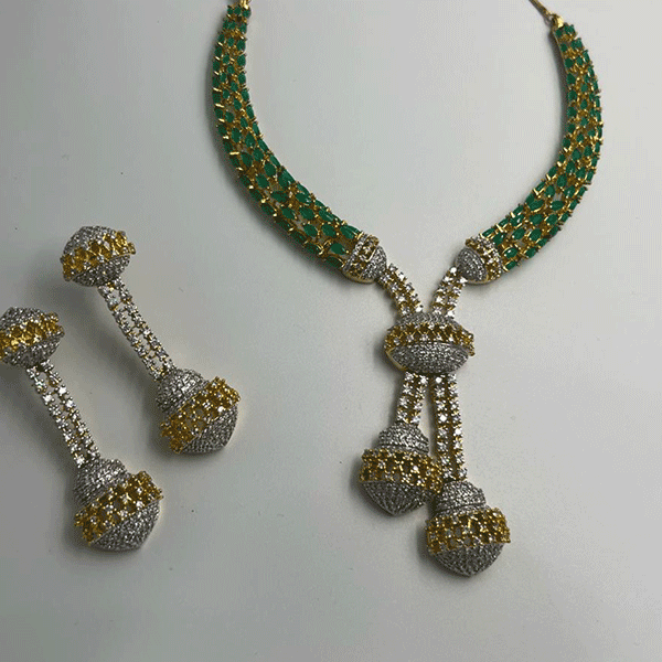 AD collection necklace set with green rubi (495618)