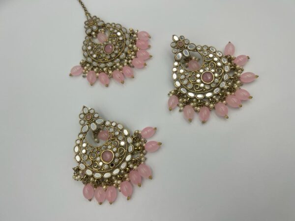 Mirror work earrings (548420)