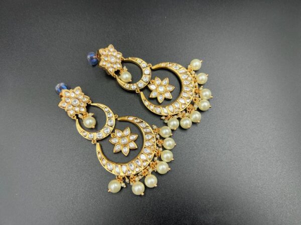 Kundan collection earrings (554477)