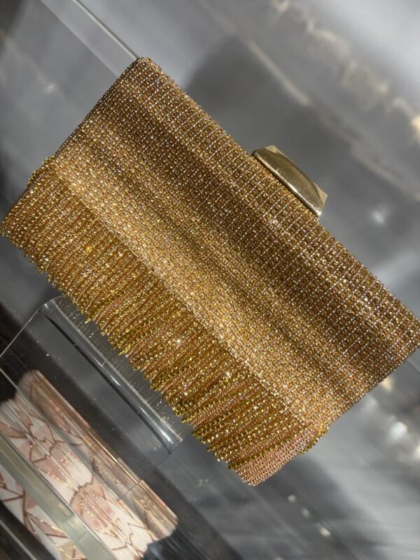 Rose gold suede with chain fringes clutch (554798)